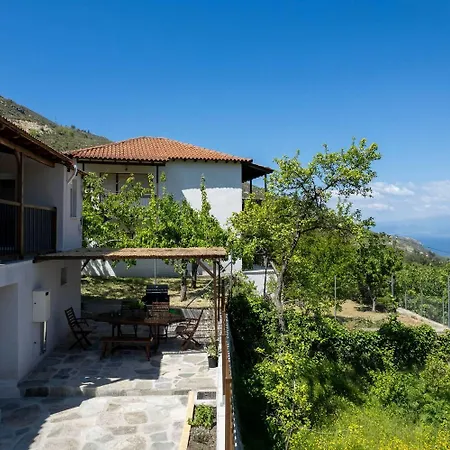 別荘 Toutounis House Kazaviti *