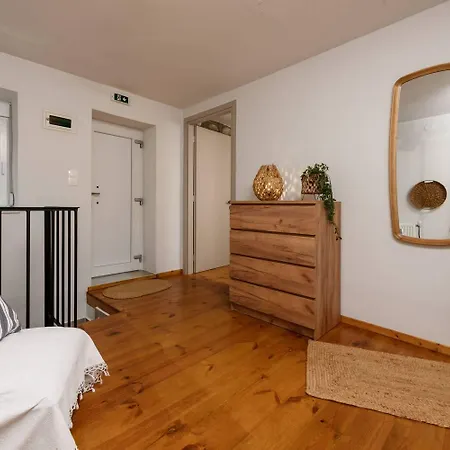 Toutounis House Kazaviti 펜션