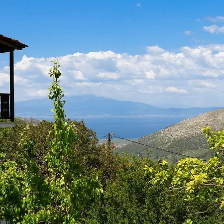 Toutounis House Kazaviti 펜션